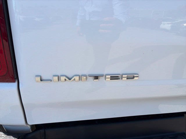 Used 2022 RAM 1500 Limited AWD/4WD image 9