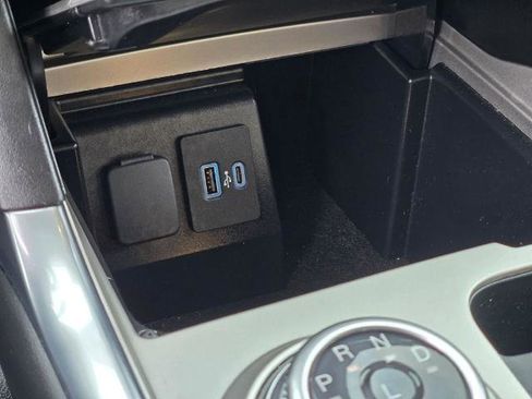 Certified 2023 Ford Explorer XLT w/ Equipment Group 202A image 31