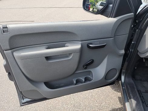 Used 2011 Chevrolet Silverado 1500 W/T RWD image 9