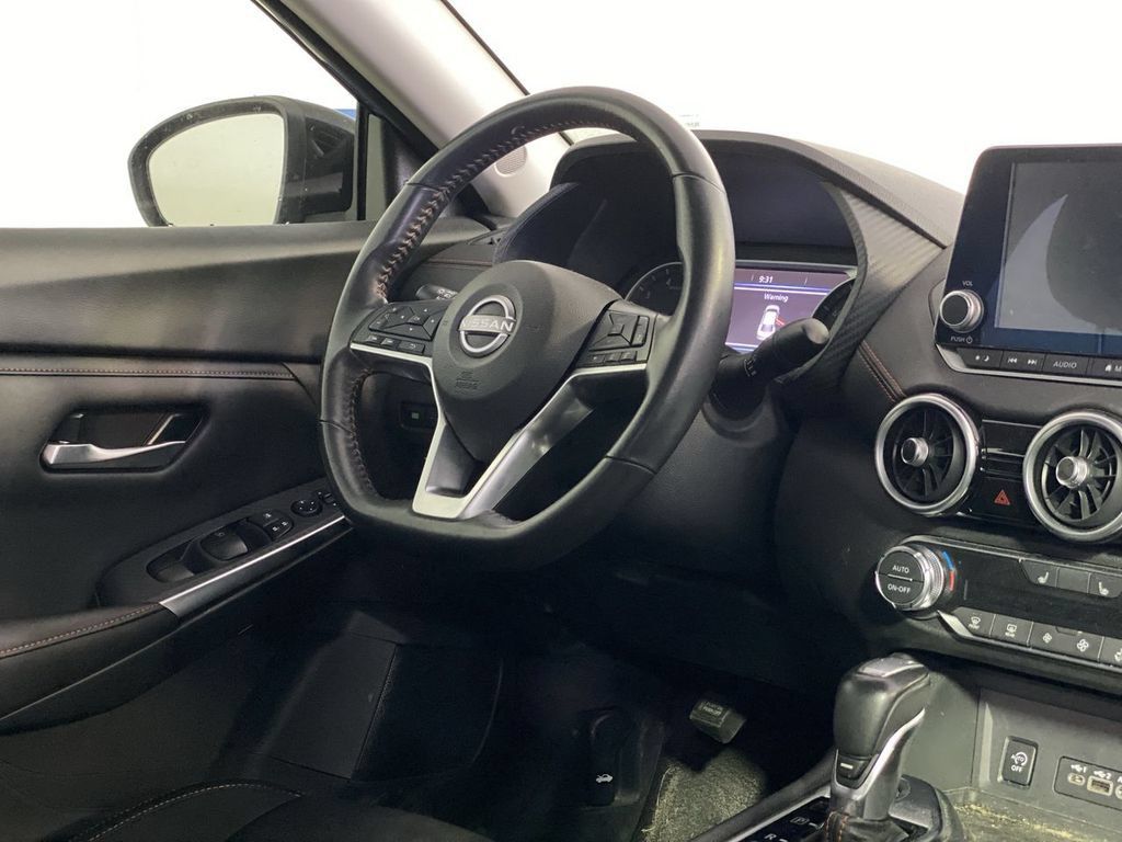 Used 2024 Nissan Sentra SR FWD image 10