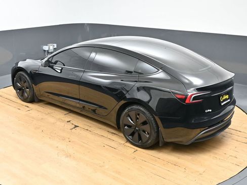 Used 2024 Tesla Model 3 Standard Range image 50