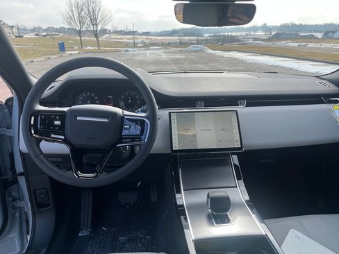 Used 2026 Land Rover Range Rover Evoque S AWD/4WD image 14