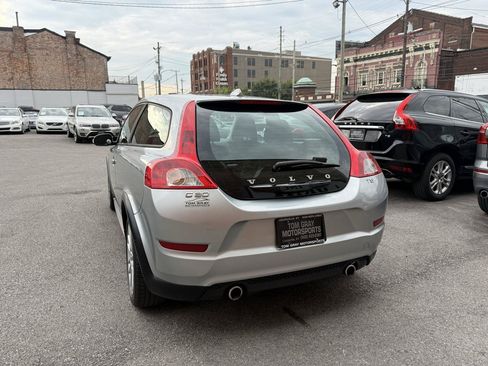 Used 2012 Volvo C30 FWD image 4