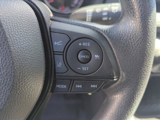 Used 2022 Toyota RAV4 LE FWD image 15