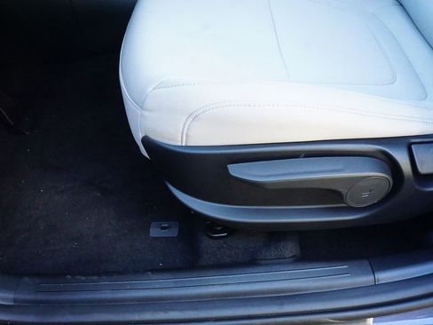 New 2026 Hyundai Tucson SE image 18