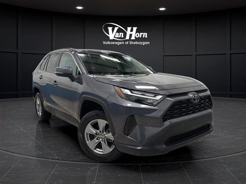 Used 2024 Toyota RAV4 XLE FWD image 1