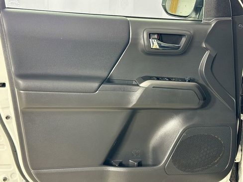 Certified 2023 Toyota Tacoma TRD Off-Road w/ Black Out Package (TMS) image 16