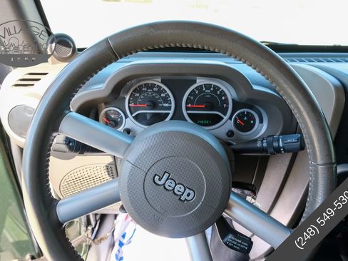 Used 2008 Jeep Wrangler Sahara w/ Dual Top Group AWD/4WD image 14