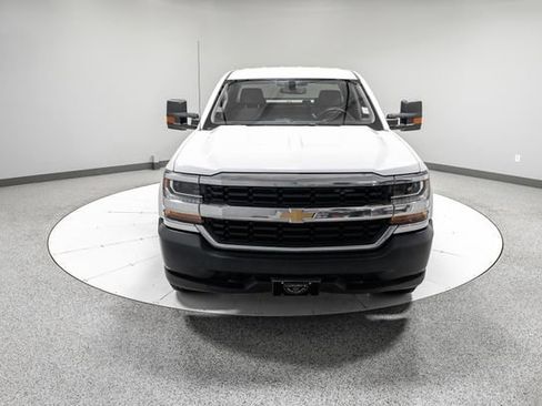 Used 2018 Chevrolet Silverado 1500 W/T w/ Trailering Package AWD/4WD image 27