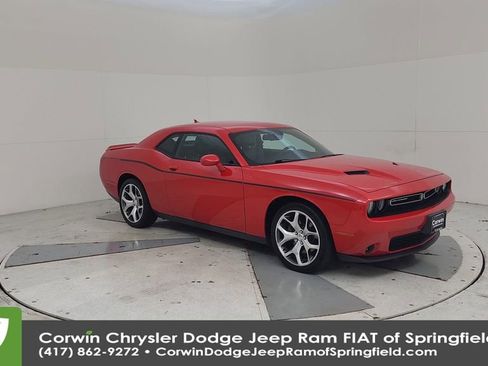 Used 2015 Dodge Challenger SXT Plus image 3