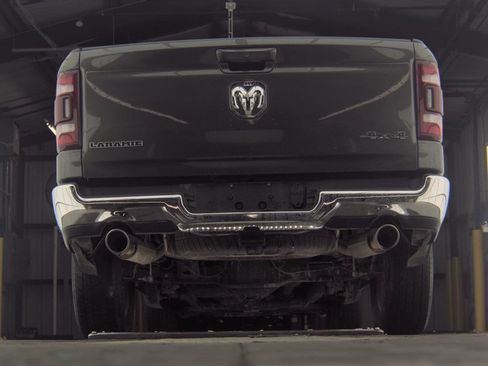 Used 2024 RAM 1500 Laramie image 9