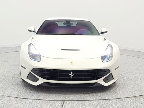 Used 2016 Ferrari F12 Berlinetta image 2