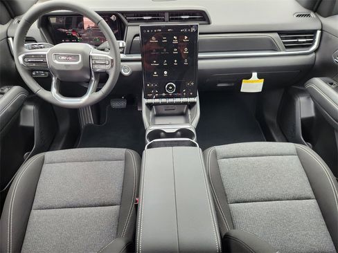 New 2026 GMC Terrain Elevation w/ Black Edition image 18