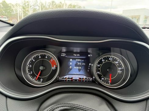 Used 2021 Jeep Cherokee Latitude Lux 80th Anniv w/ Quick Order Package 26U 80TH image 14