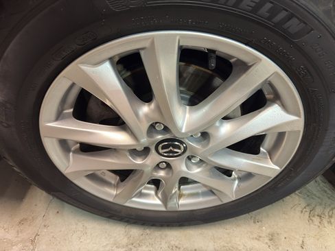 Used 2016 MAZDA MAZDA3 i Touring image 33