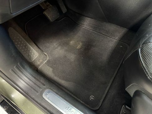 Used 2019 Jeep Cherokee Limited AWD/4WD image 22