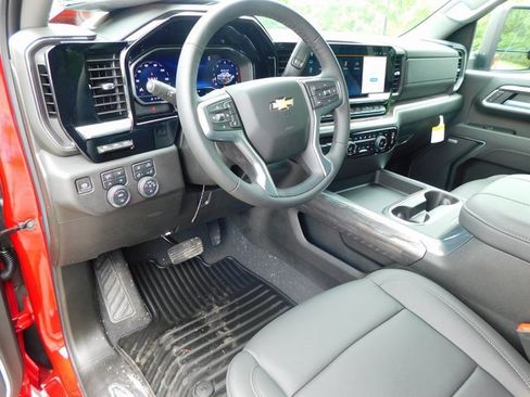 New 2025 Chevrolet Silverado 3500 LTZ w/ LTZ Convenience Package image 19