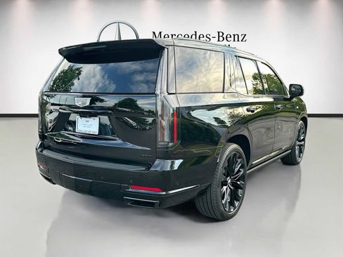 Used 2026 Cadillac Escalade Platinum Sport w/ LPO, ONYX Package AWD/4WD image 5