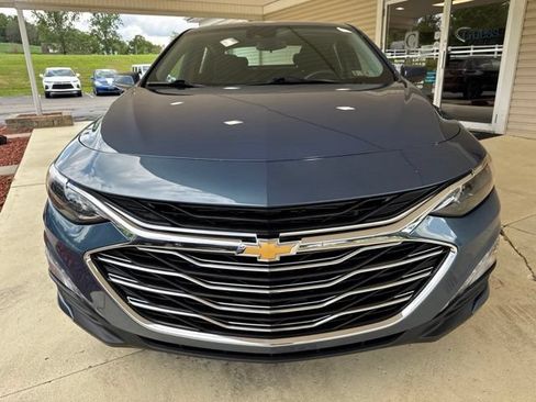 Used 2024 Chevrolet Malibu LT FWD image 11