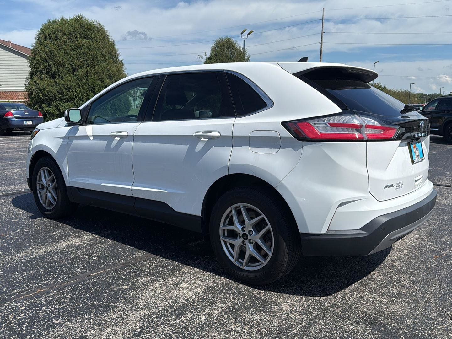 Used 2023 Ford Edge SEL AWD/4WD image 5
