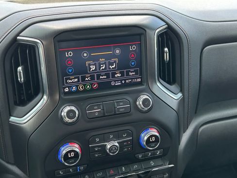 Used 2021 GMC Sierra 1500 AT4 w/ AT4 Preferred Package AWD/4WD image 20