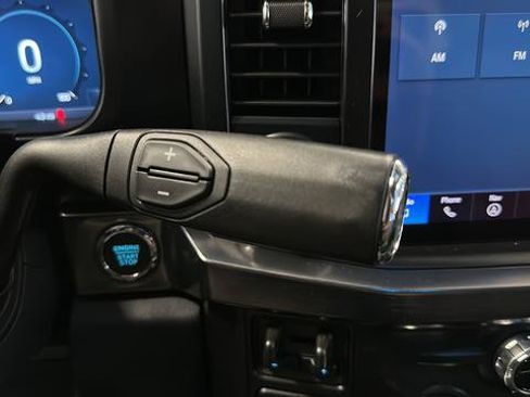 New 2026 Ford F250 Lariat w/ Black Appearance Package AWD/4WD image 18
