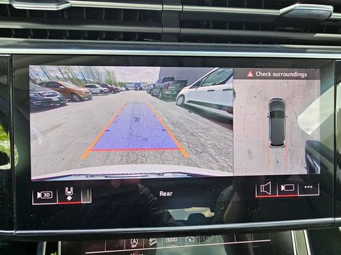 Used 2024 Audi Q7 3.0T Premium Plus image 40