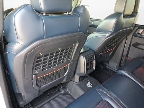 Used 2025 Ford Bronco Raptor AWD/4WD image 16