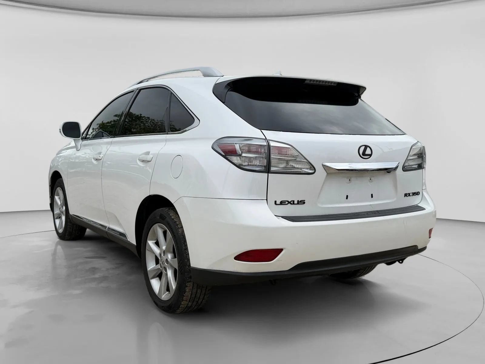 Used 2010 Lexus RX 350 2WD image 3