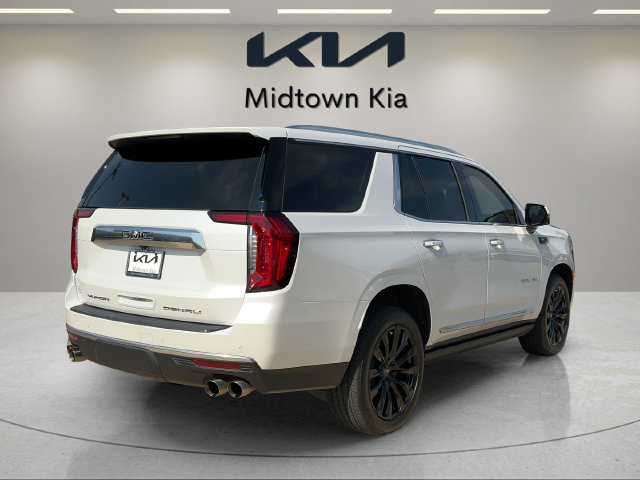 Used 2022 GMC Yukon Denali RWD image 3