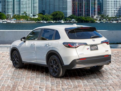 Certified 2023 Honda HR-V Sport image 7