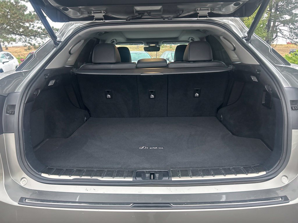 Used 2018 Lexus RX 450h AWD w/ Luxury Package image 18