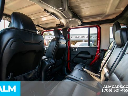 Used 2024 Jeep Wrangler Sahara w/ Technology Group image 11