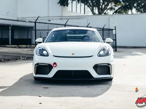 Used 2020 Porsche 718 Cayman GT4 image 15