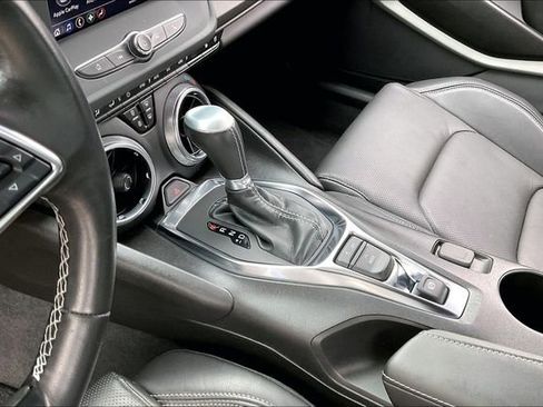 Used 2024 Chevrolet Camaro LT RWD image 13