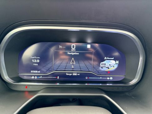 Used 2023 GMC Yukon XL SLT image 14