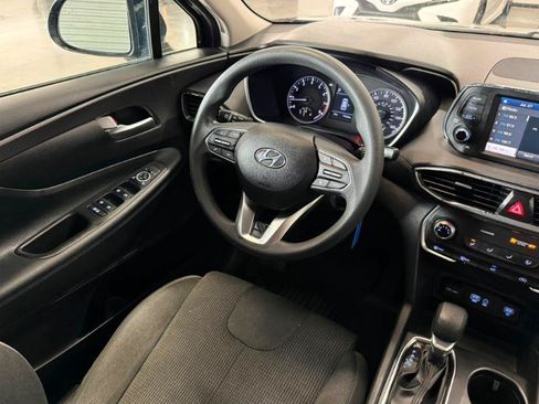 Used 2019 Hyundai Santa Fe SE FWD image 14