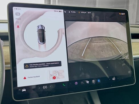 Used 2023 Tesla Model 3 Standard Range image 22