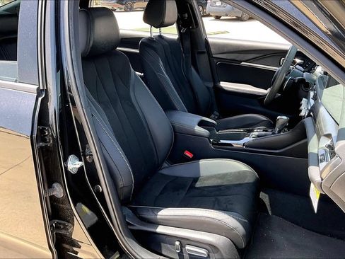 Used 2024 Acura Integra A-Spec FWD image 9
