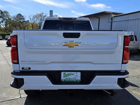 New 2026 Chevrolet Silverado 2500 LT w/ Z71 Chrome Sport Edition image 8
