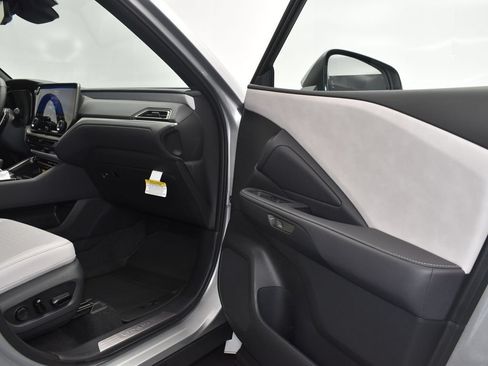 Used 2025 Lexus TX 350 AWD w/ Technology Package image 20