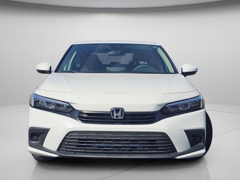 Used 2024 Honda Civic LX image 3