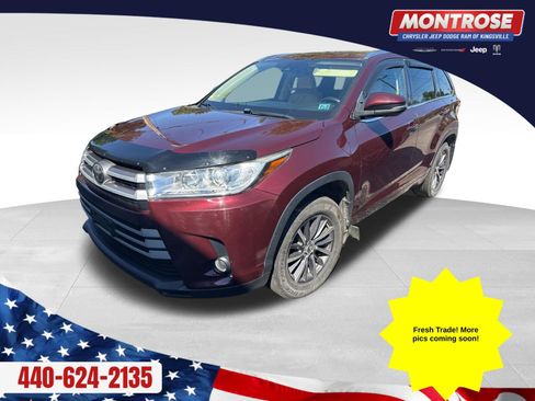 Used 2018 Toyota Highlander XLE AWD/4WD image 1