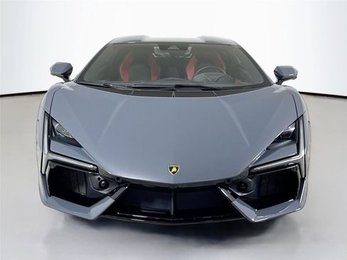 Used 2024 Lamborghini Revuelto image 11