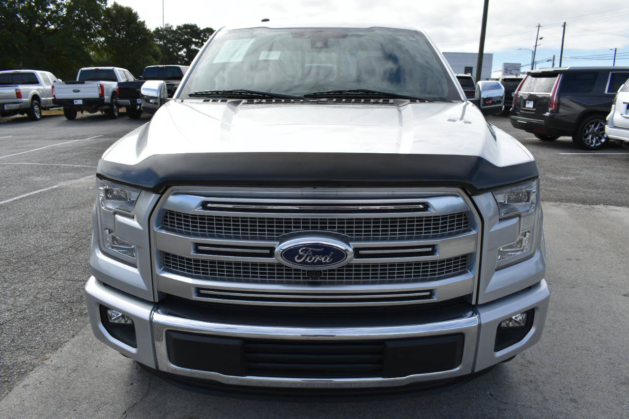 Used 2015 Ford F150 Platinum w/ Equipment Group 701A Luxury RWD image 3