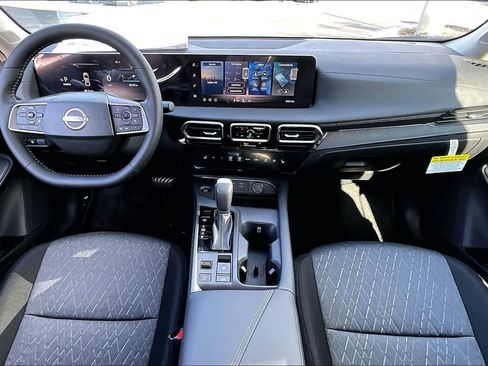 New 2026 Nissan Sentra SV w/ SV Convenience Package image 5