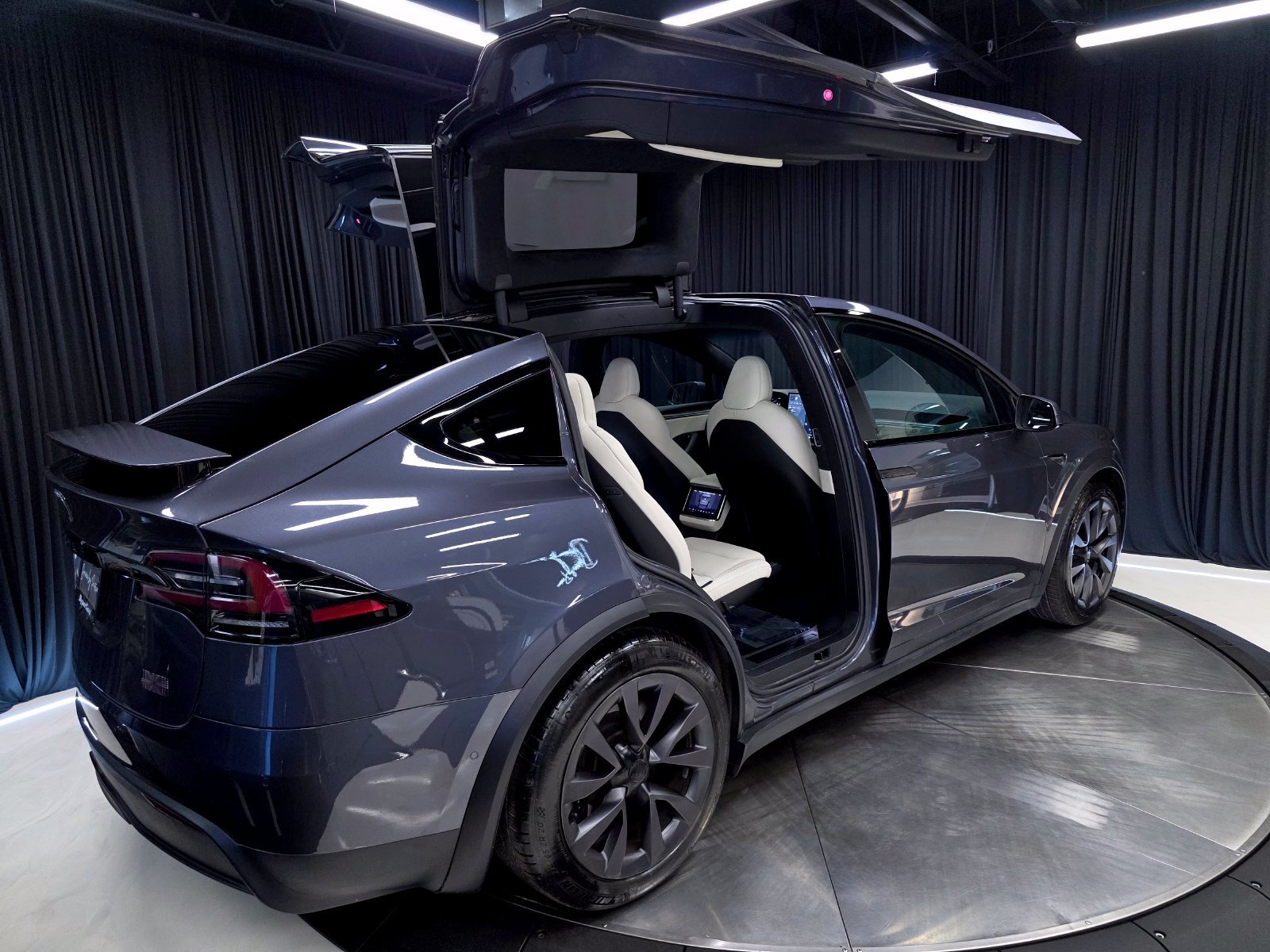 Used 2022 Tesla Model X Plaid AWD/4WD image 51
