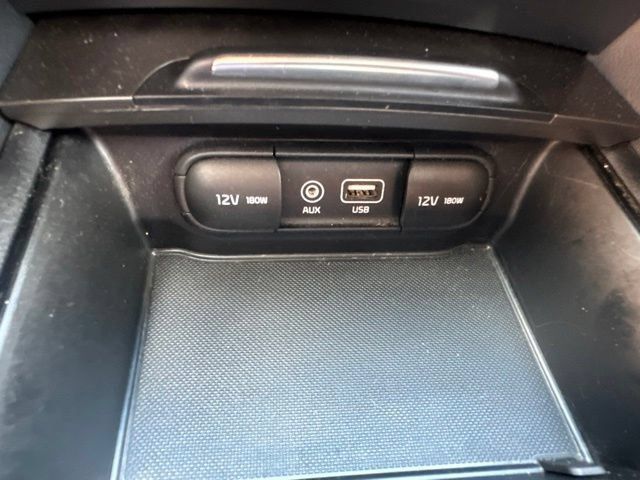 Used 2020 Kia Optima LX FWD image 22