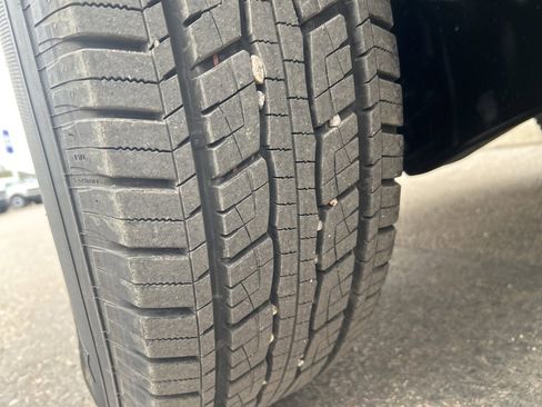 Used 2025 Ford F350 XLT image 23