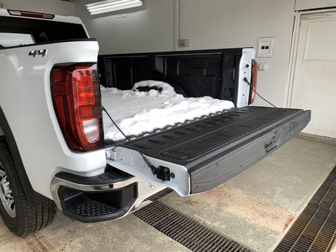 New 2026 GMC Sierra 3500 Pro w/ Convenience Package image 8